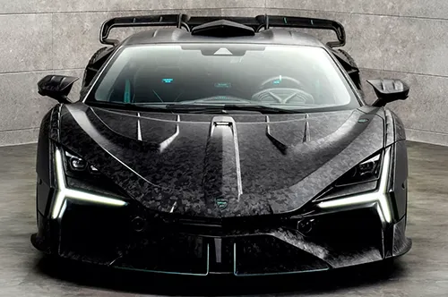 Lamborghini Revuelto tuning