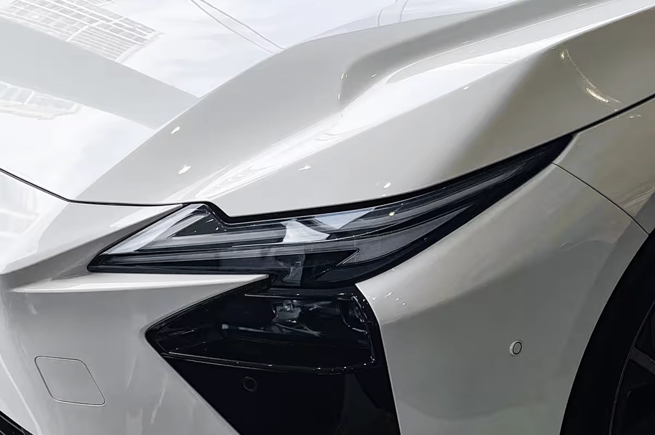 AutomobileFa Lexus ES 14041127 1