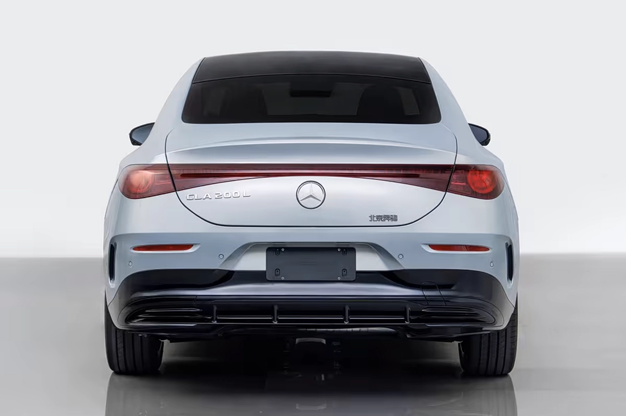 AutomobileFa Mercedes Benz CLA L Hybrid14041127 2