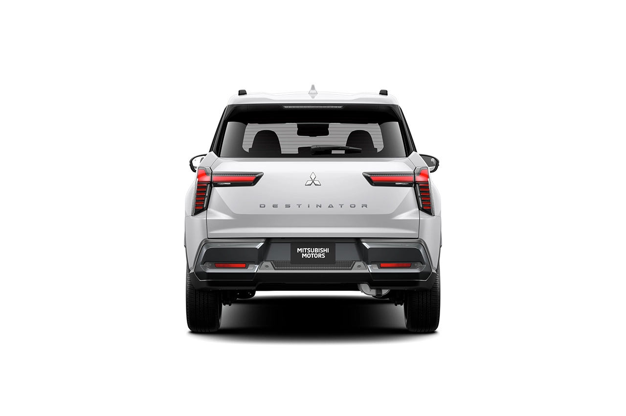 AutomobileFa Mitsubishi Destinator 14041113 1