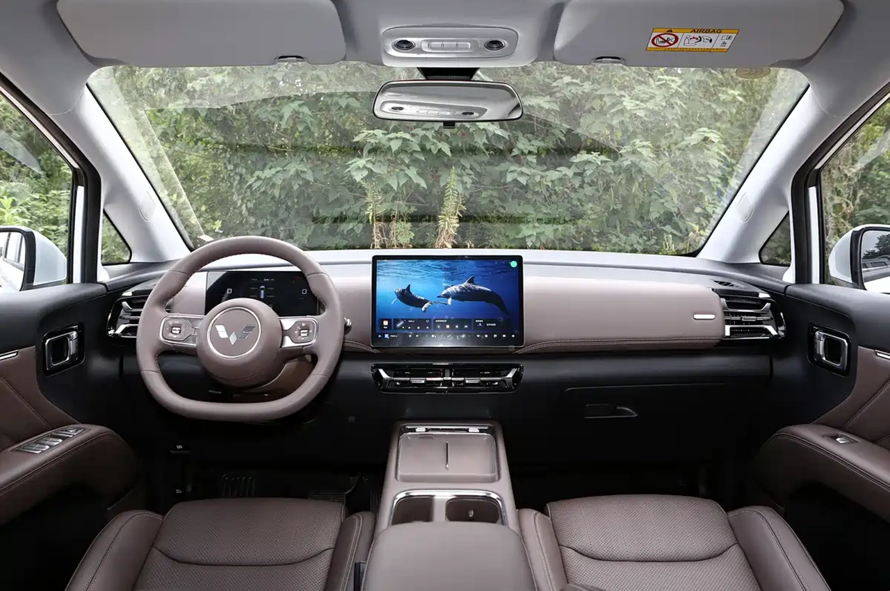 AutomobileFa Wuling Xingguang 730 14041122 4
