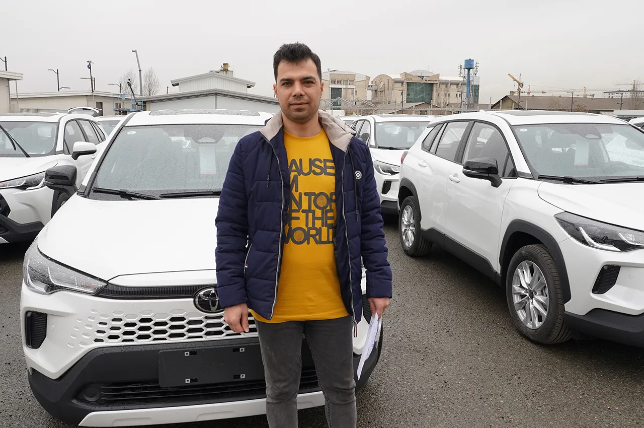 AutomobileFa Toyota Corolla Cross New Face 14041226 2