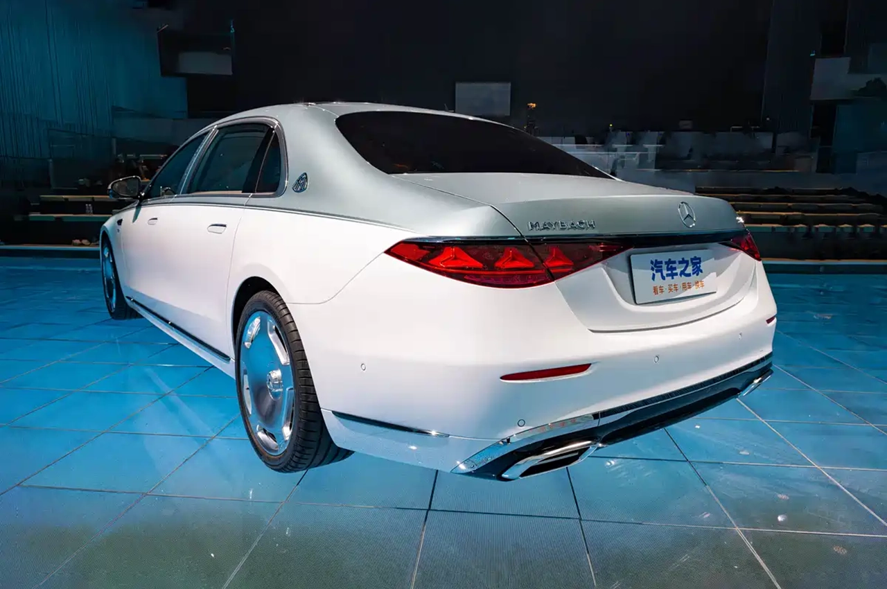 AutomobileFa MercedesBenz MAYBACH SClass 14050106 10