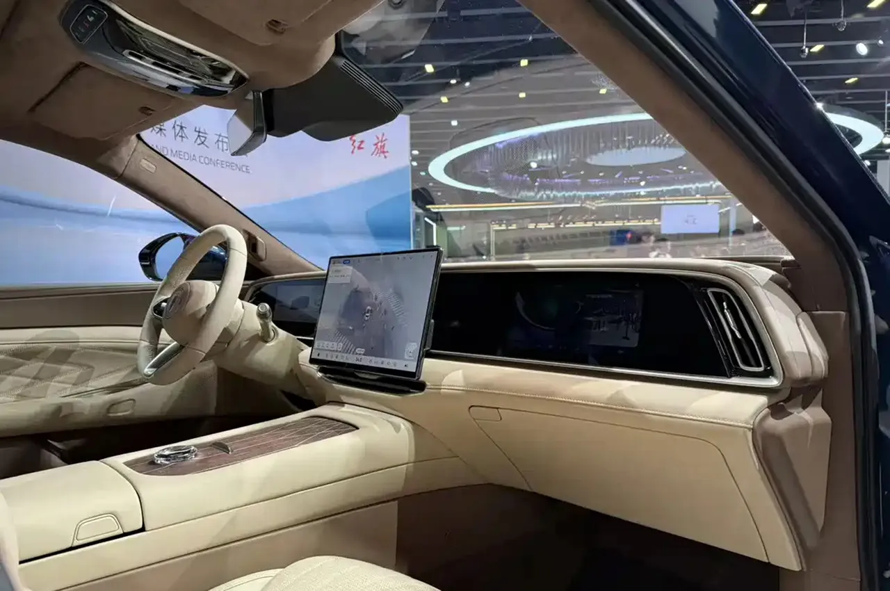 AutomobileFa Hongqi H9 sedan 14050218 5