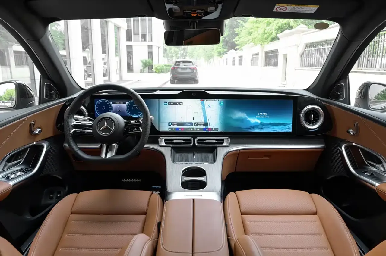 AutomobileFa Mercedes Benz GLC EV 14050230 3