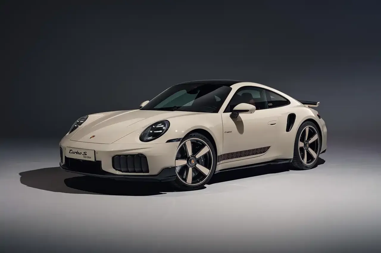 Porsche 911 Turbo S