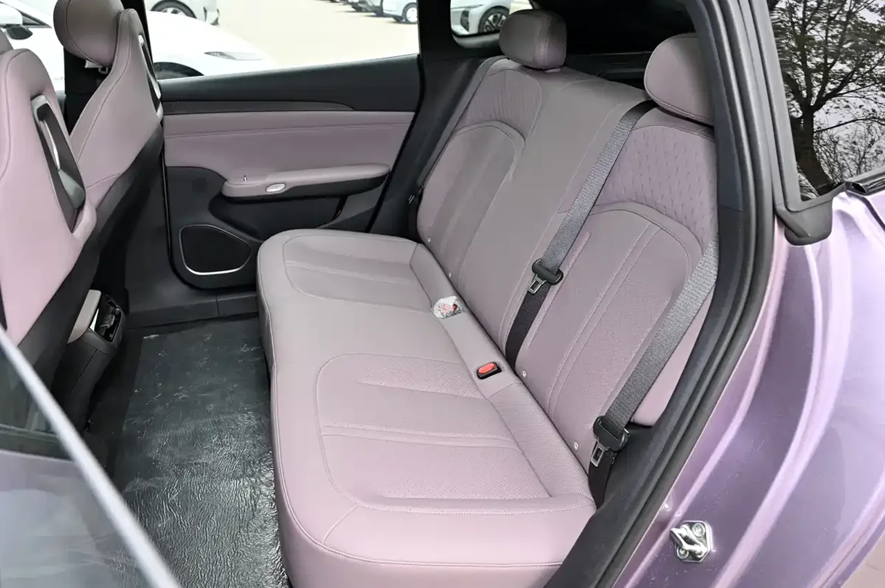 AutomobileFa Yueyi 08 14050228 2
