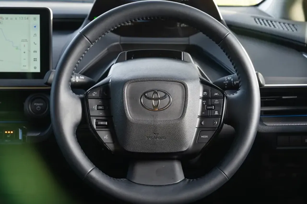 AutomobileFa Toyota Prius 14050304 9