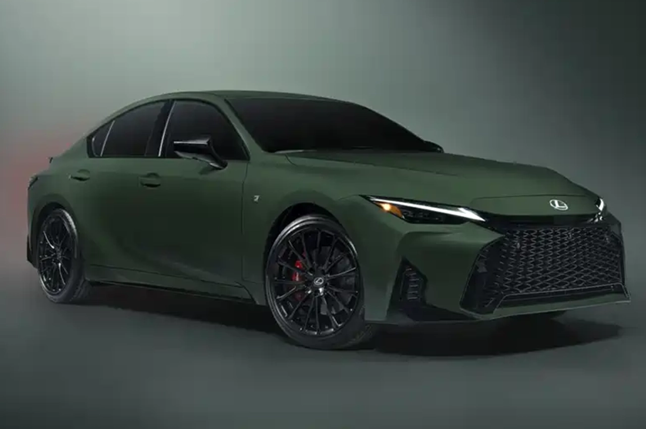 Lexus IS 