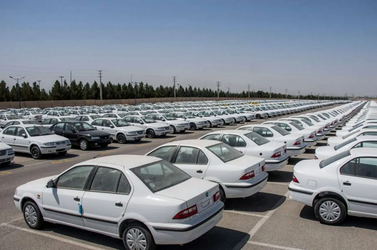 تحویل خودرو‌های مانده در پارکینگ‌های ایران خودرو به مشتریان تا پایان آذر ماه 99