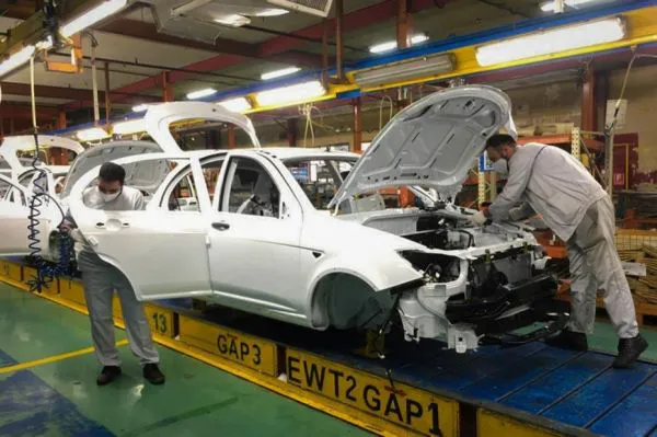 آمار تولید ایران خودرو و سایپا در 4 ماه نخست سال 1400 اعلام شد
